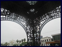 Eiffel Tower of Paris, Windows of the World.